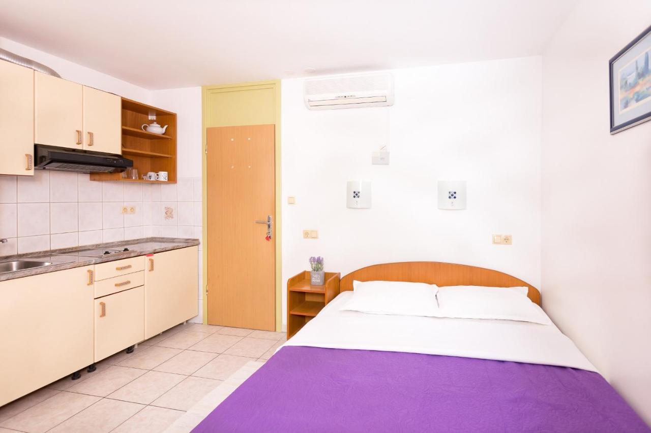 Aga Beach Suites Omiš Εξωτερικό φωτογραφία